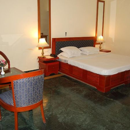 The Royal Residency Hotel Bodh Gaya Exterior foto