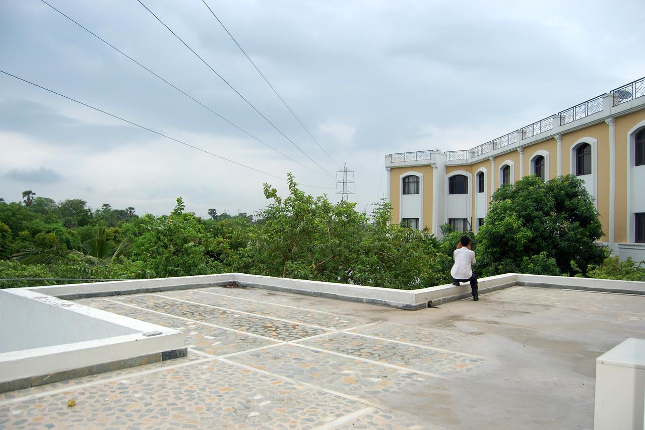 The Royal Residency Hotel Bodh Gaya Exterior foto