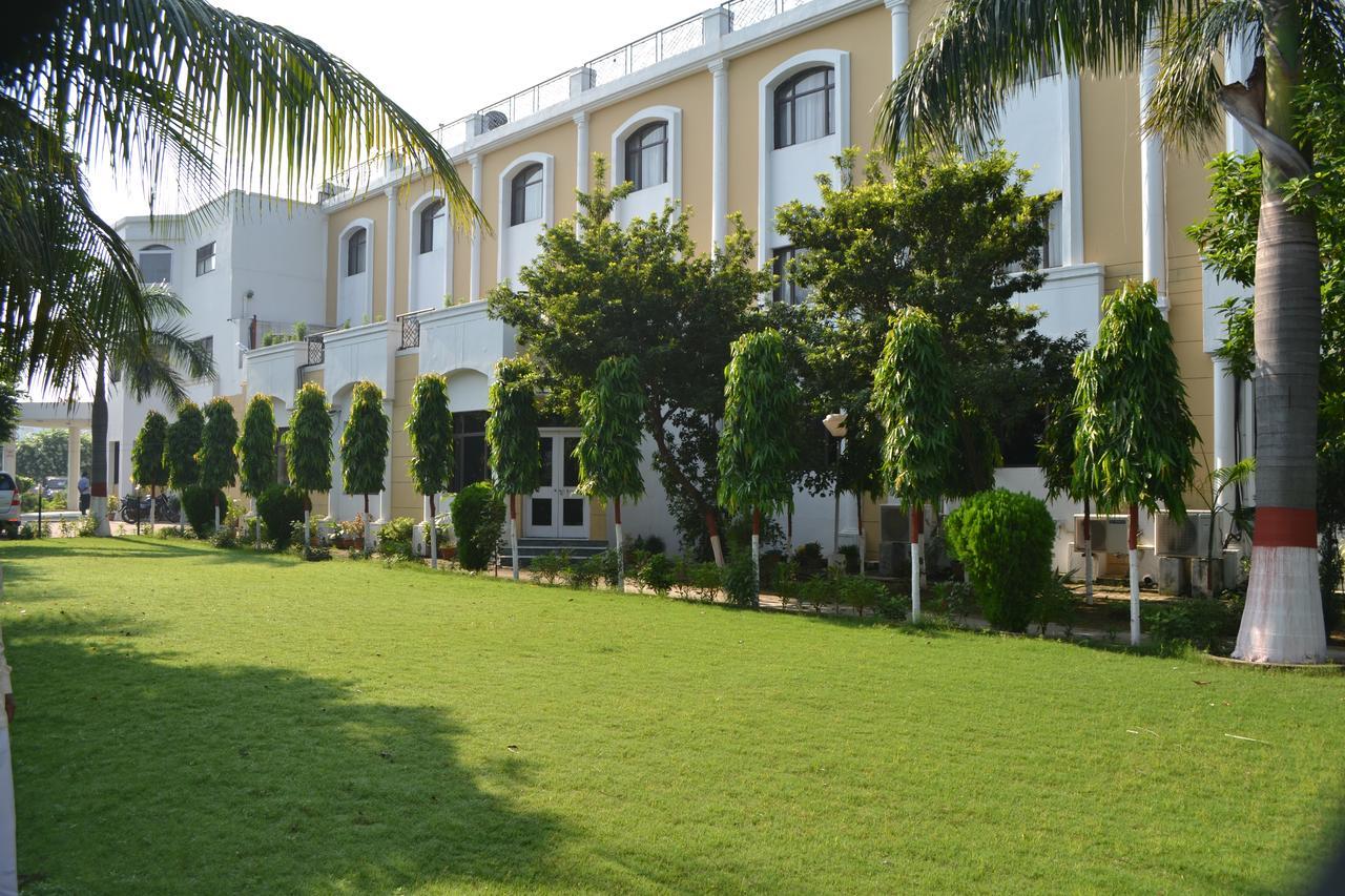 The Royal Residency Hotel Bodh Gaya Exterior foto