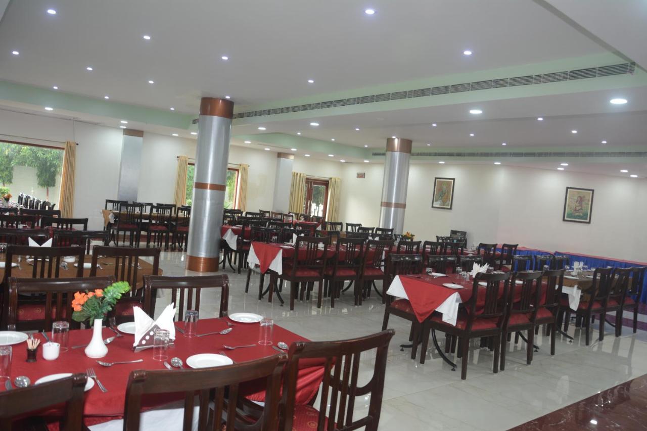 The Royal Residency Hotel Bodh Gaya Exterior foto