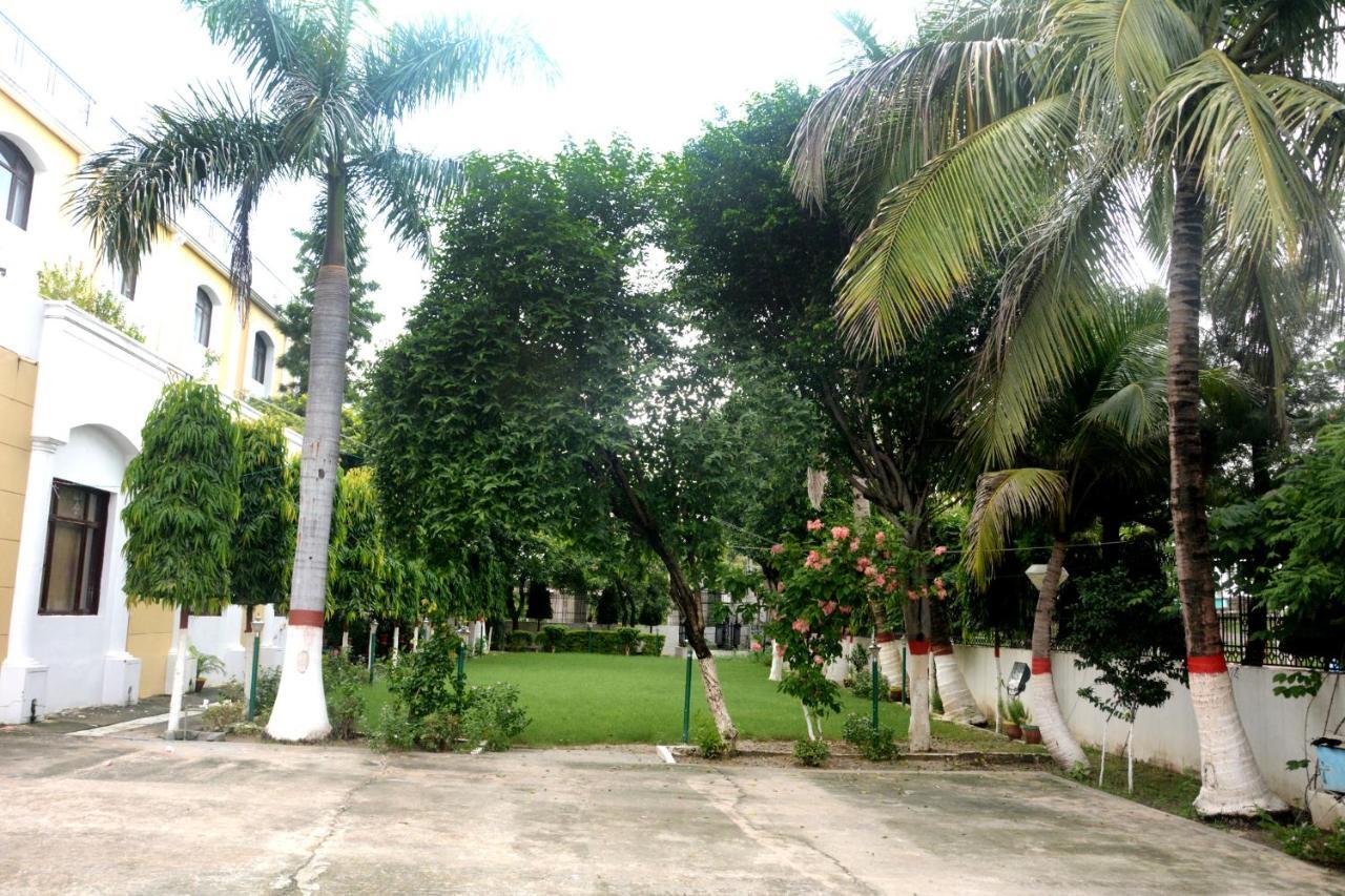 The Royal Residency Hotel Bodh Gaya Exterior foto